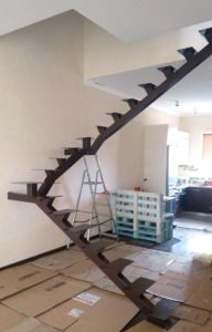 Лестницы на монокосоуре