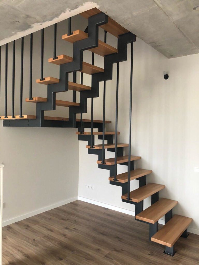 Металлические лестницы на заказ: индивидуальный подход к каждому клиенту