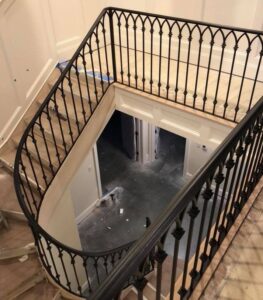 Ограждения лестниц в частном доме