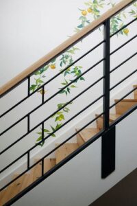 Ограждения лестниц в частном доме