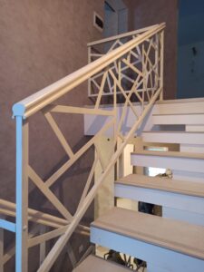 Ограждения лестниц в частном доме