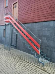 металлическая лестница