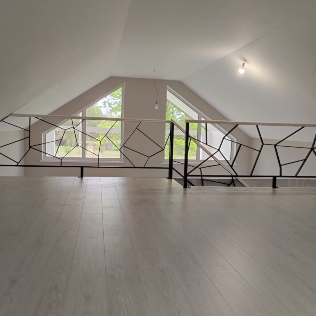 Лестница в загородном доме